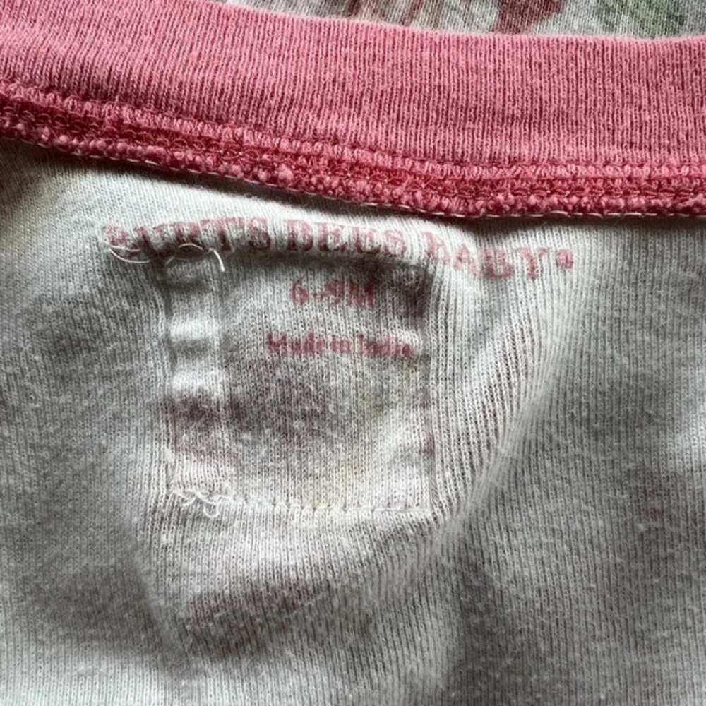 Burts Bees Baby Girls Pajamas 6-9 M Pink One Piece‎ Organic Sleeper Footed Print